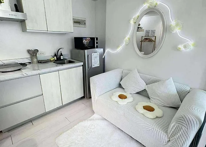 Staycation In Apartment